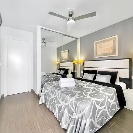 アパート Sky 21-floor Frontline Levante Coblanca *